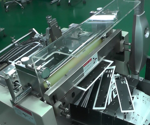 電腦主機設備標簽模切 電腦主機設備標簽模切